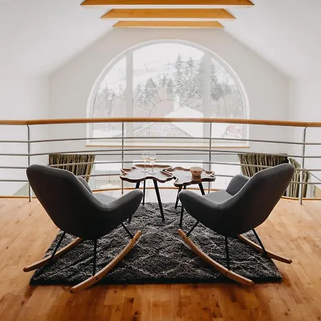 Séjour chez l'habitant Skri Ruzbachy *